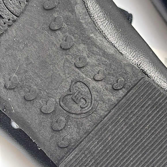 NWT KomForMe Toddler Girls Black Mary Jane Ballet Flats – Size 5 - Picture 11 of 11